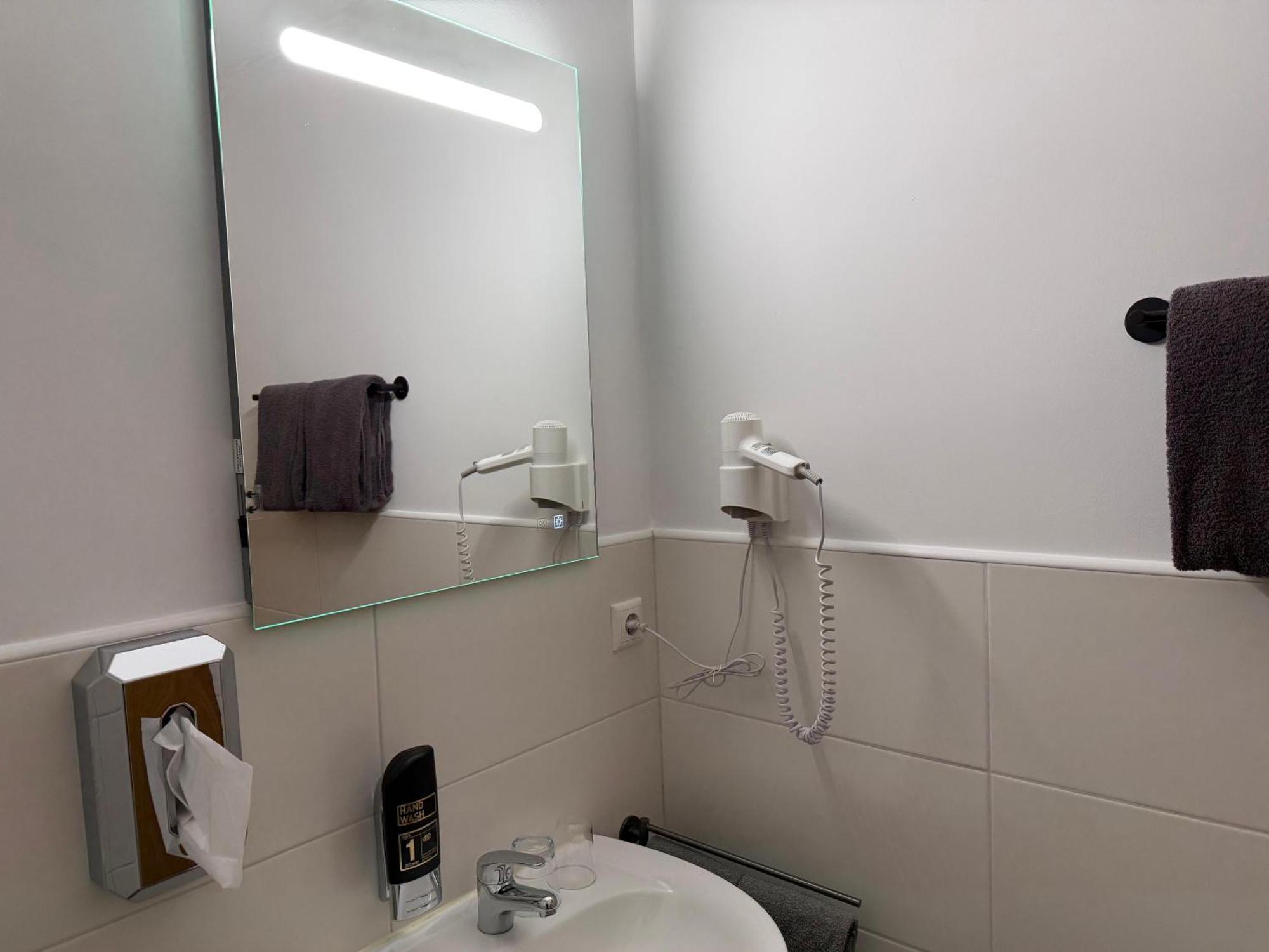 Hotel Nordseegruß Norddeich  Buitenkant foto