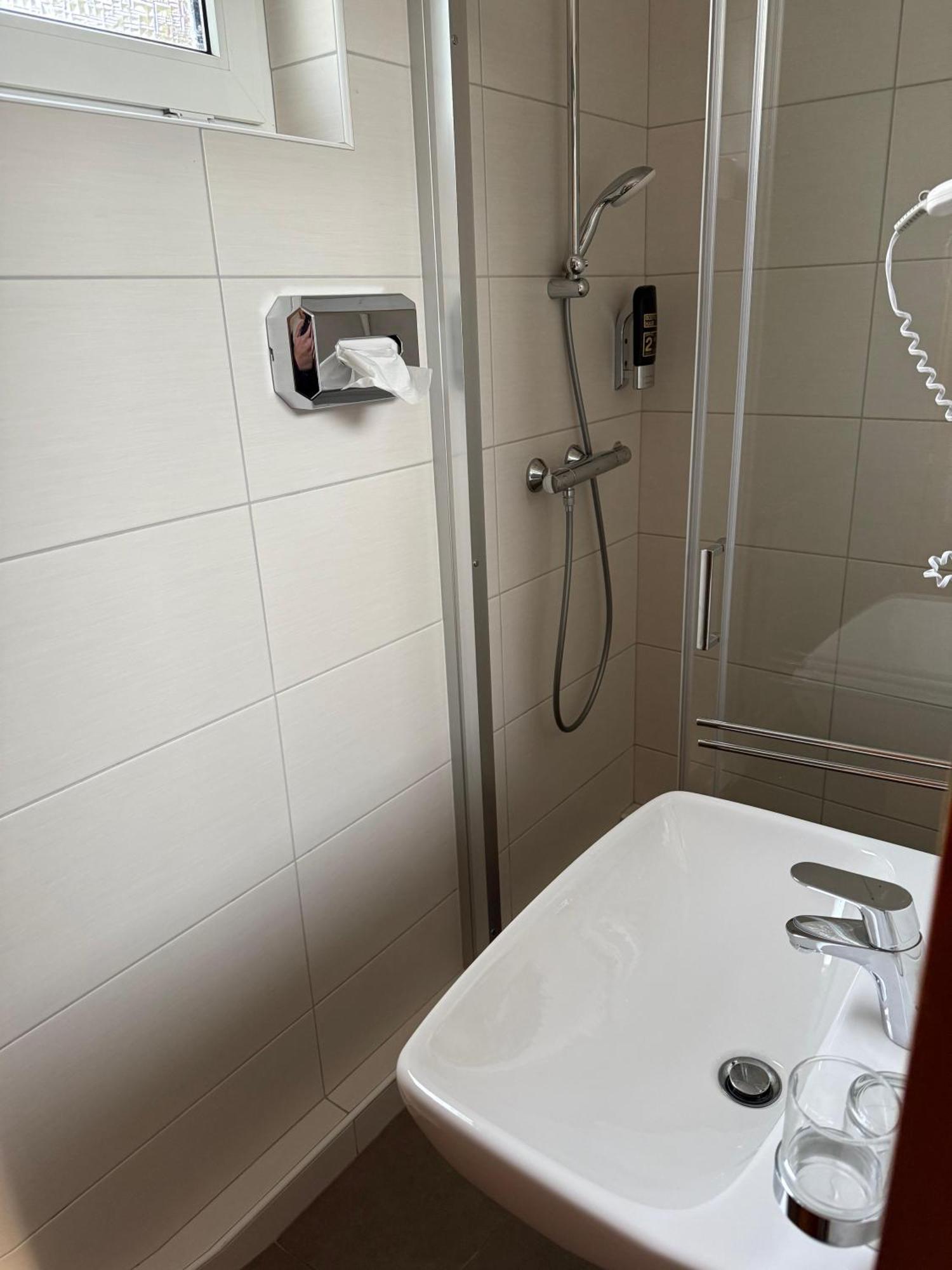 Hotel Nordseegruß Norddeich  Buitenkant foto